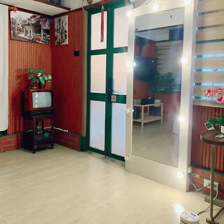 Old House Homestay Hanoi Exterior photo